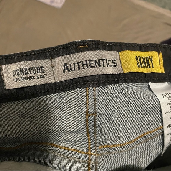 Authentics signature Levi Strauss & co - Picture 4 of 6